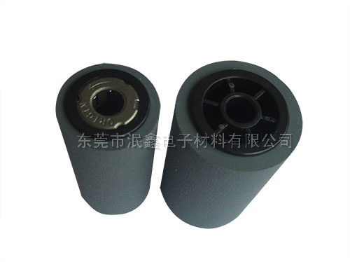 強防滑橡膠滾輪，穩(wěn)定傳動確保工作安全